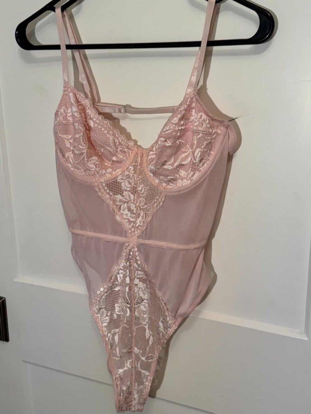 *NWT* Forever 21 Lingerie Bodysuit